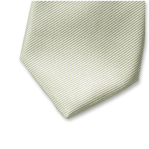 Saliegroene stropdas (2)